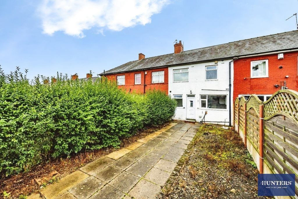 Property photo 2 of 25 Pbox-Img.Jpg