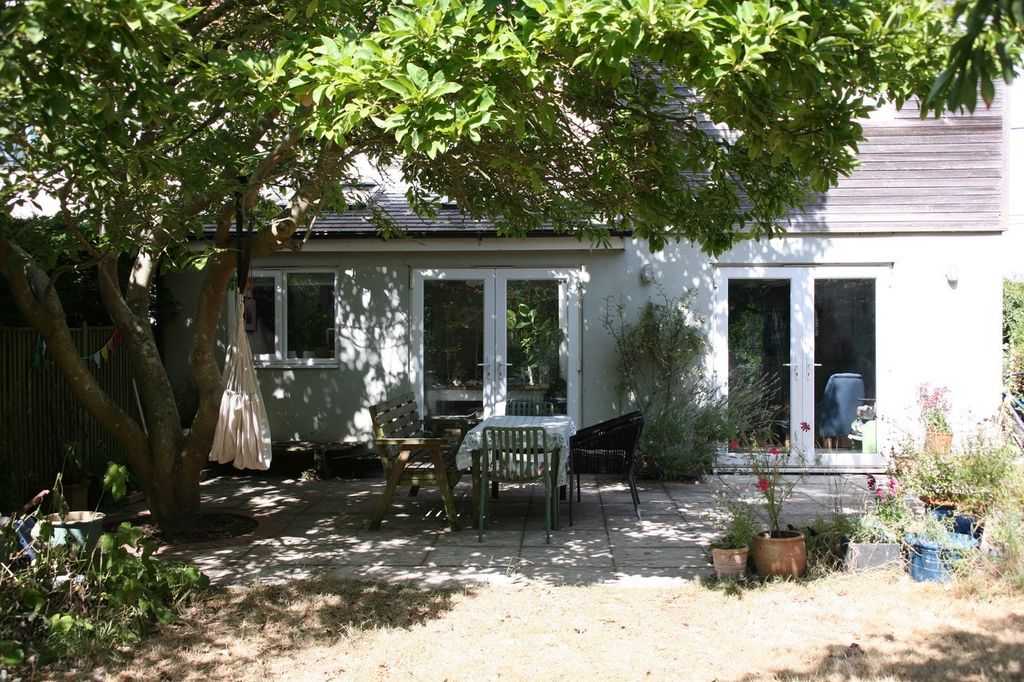 Property photo 1 of 21