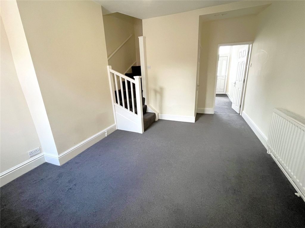Property photo 3 of 13 Picture No. 18
