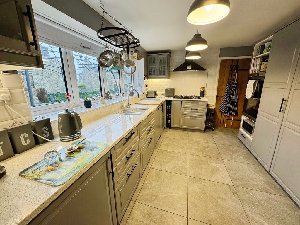 Property photo 2 of 20 Photo 19