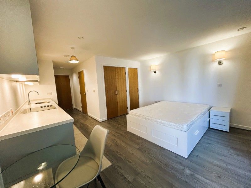 Property photo 2 of 9