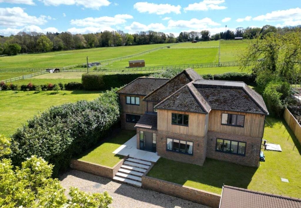 Property photo 1 of 31 Picture No. 43