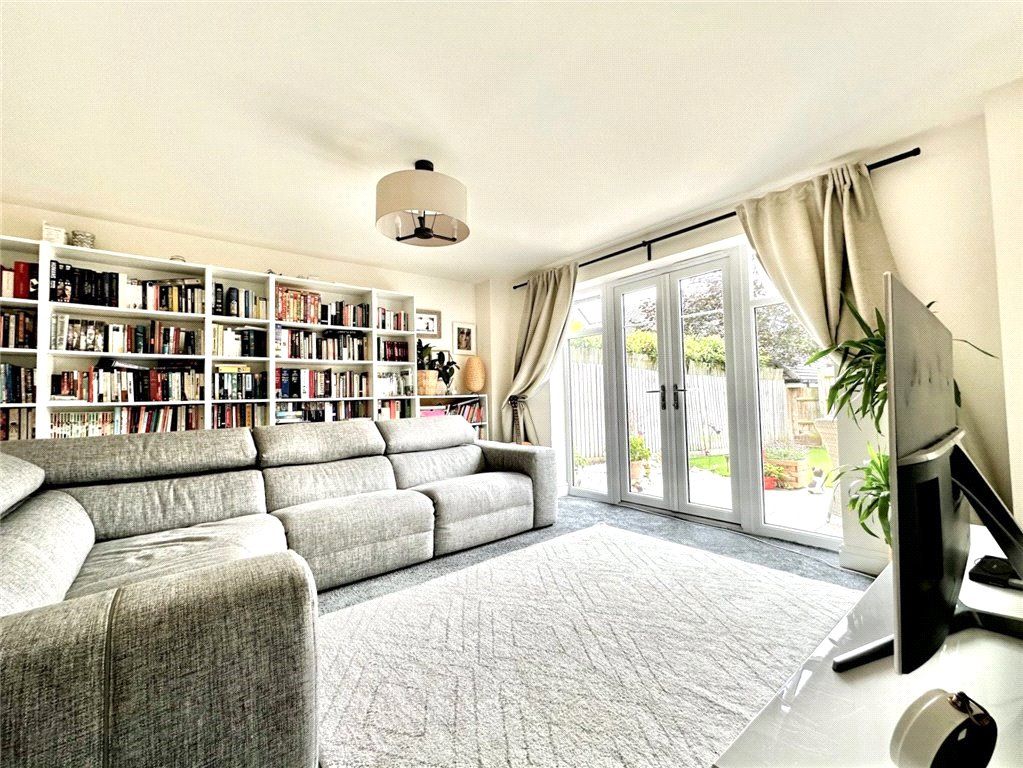 Property photo 2 of 18 Picture No. 02