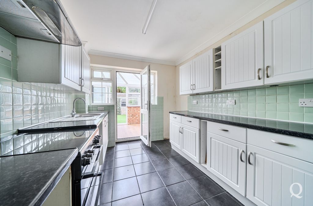 Property photo 3 of 30 219Ea12E-32E3-43E...