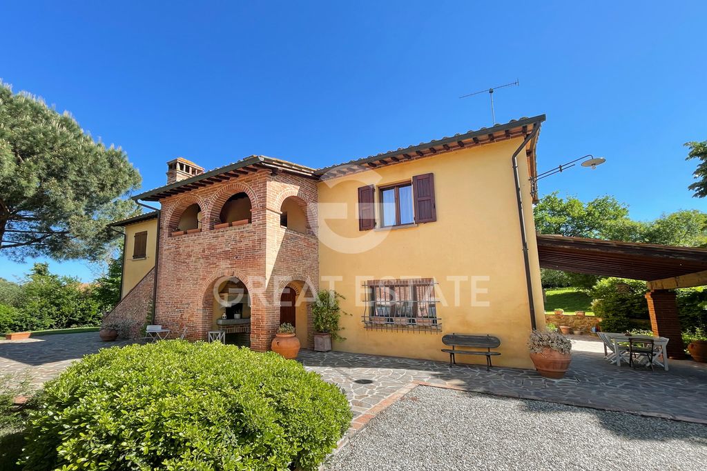 Property photo 1 of 39