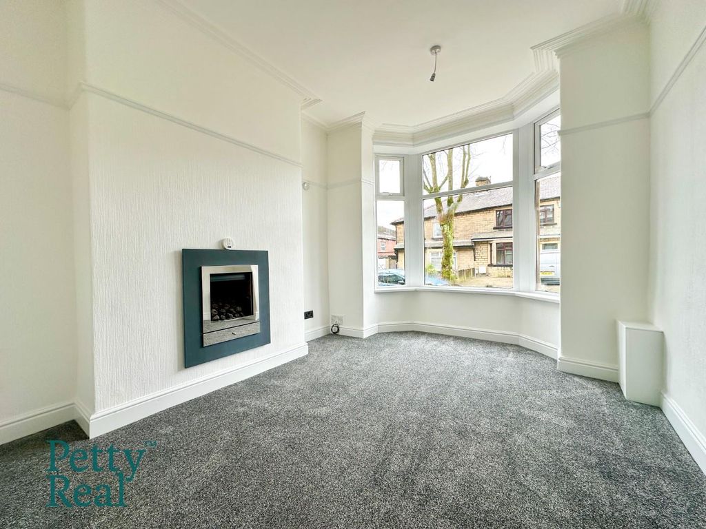 Property photo 3 of 16 145B0207-286C-4584-B290-E32840449Cb7.Jpeg