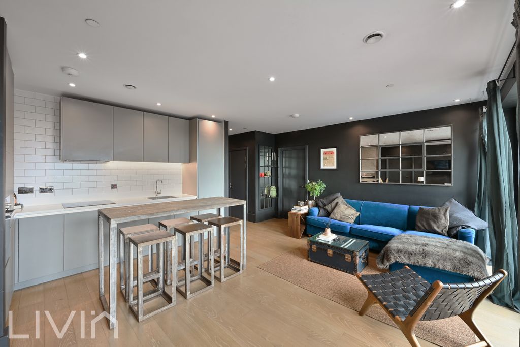 Property photo 1 of 14 1