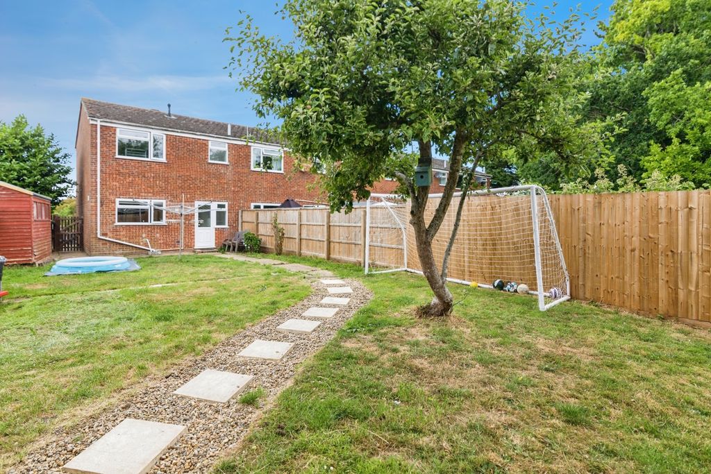 Property photo 3 of 17 Photo