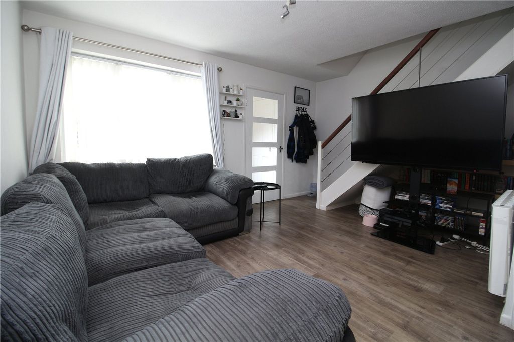 Property photo 3 of 9 Picture No. 04