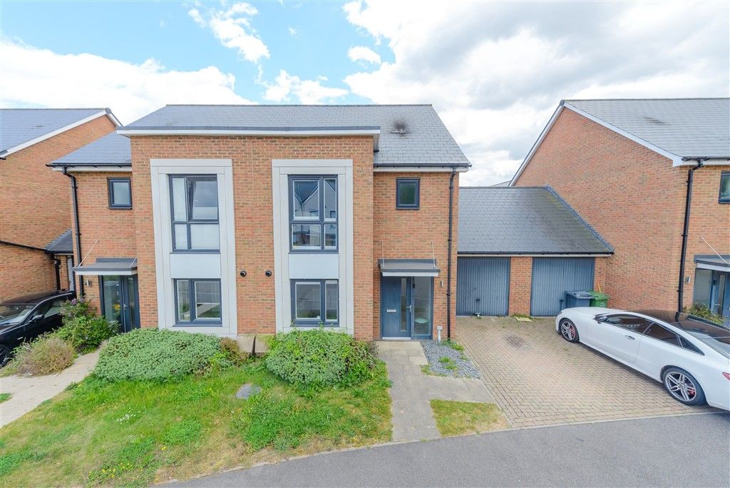 Property photo 1 of 15 External W