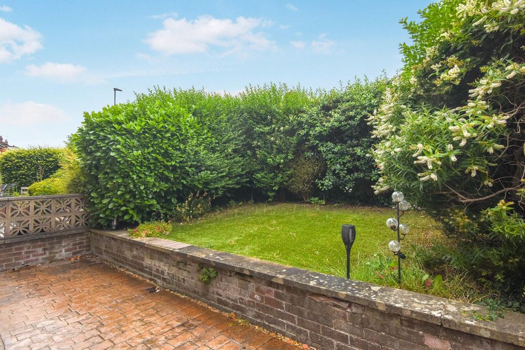 Property photo 2 of 16 58Wiltonrise-24.Jpg