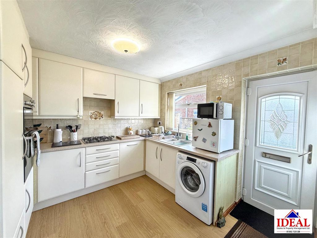 Property photo 2 of 17 Image00017.Jpg