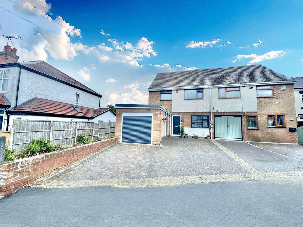 Property photo 1 of 39