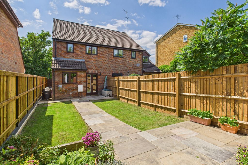 Property photo 1 of 24