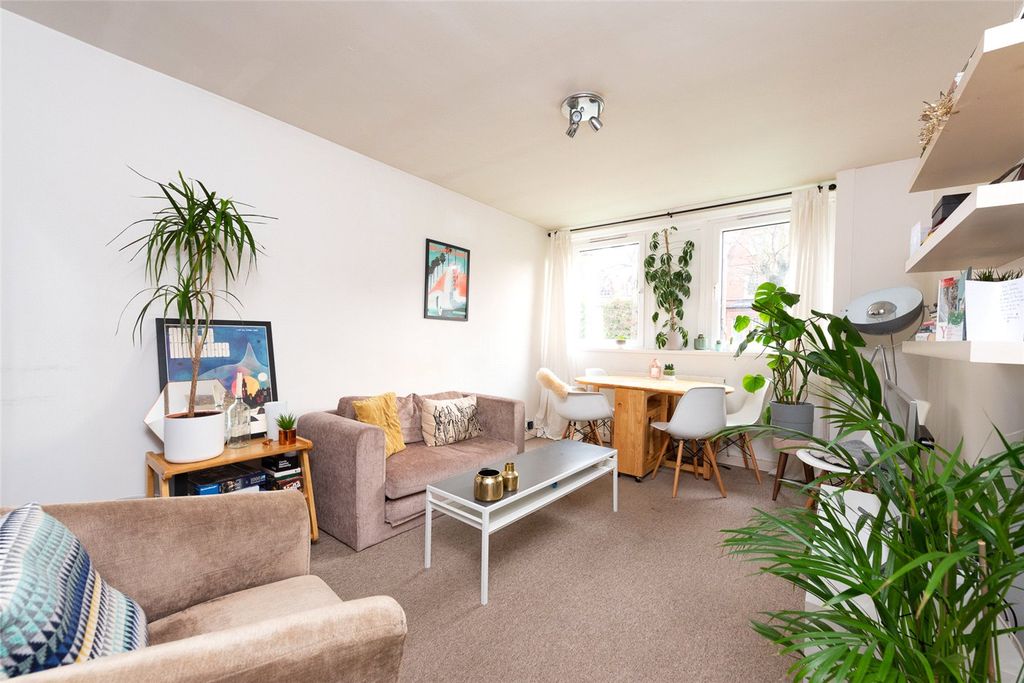 Property photo 1 of 5 Picture No. 07