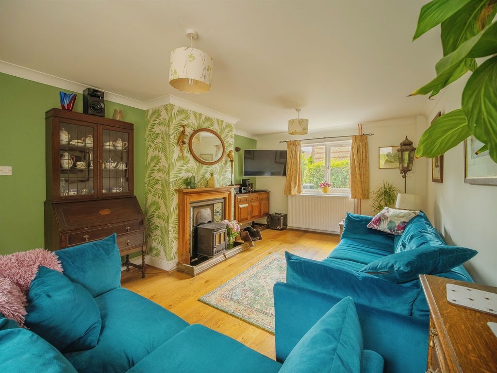 Property photo 3 of 15