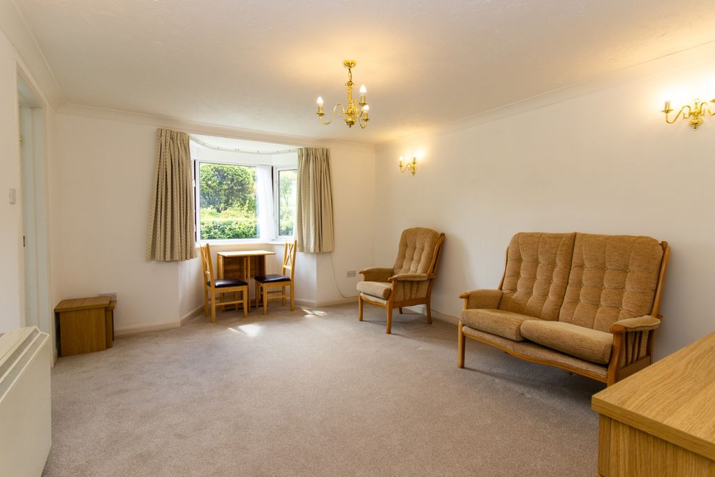 Property photo 3 of 21 Img_4298
