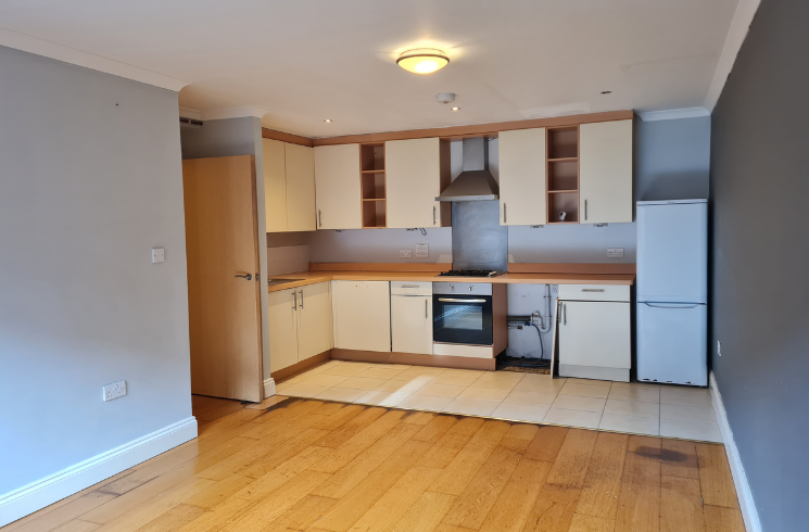 Property photo 3 of 8