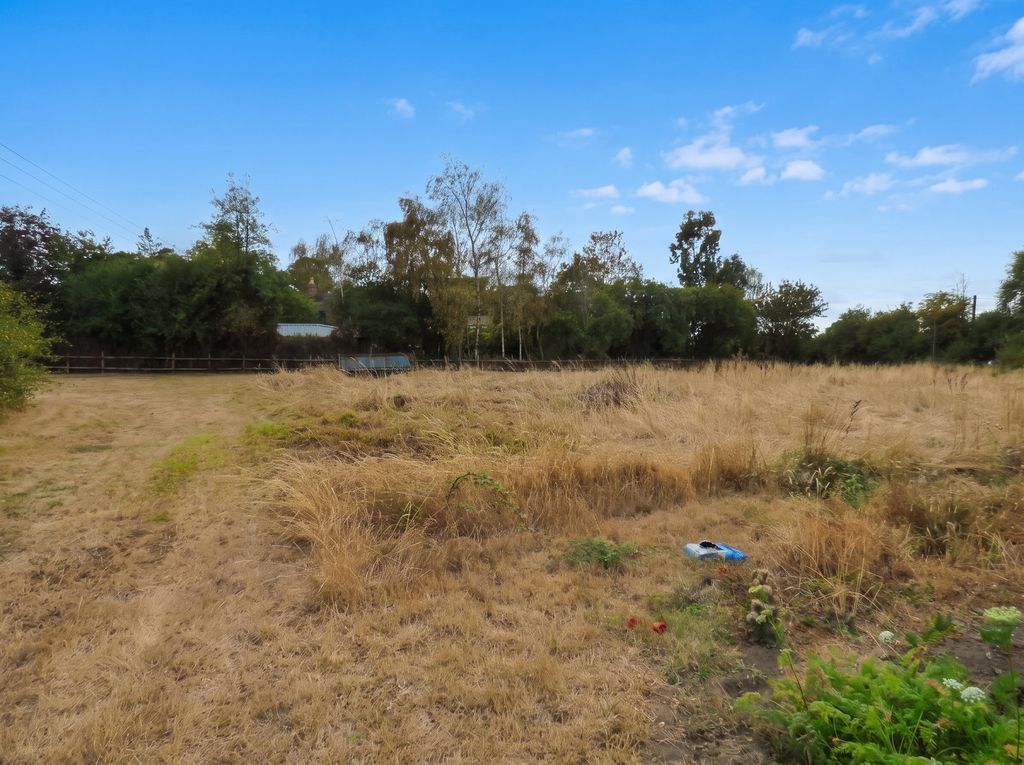 Property photo 3 of 19