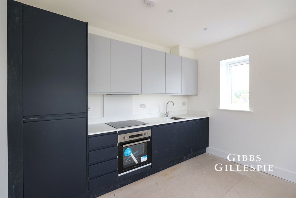 Property photo 3 of 15 Picture No. 06