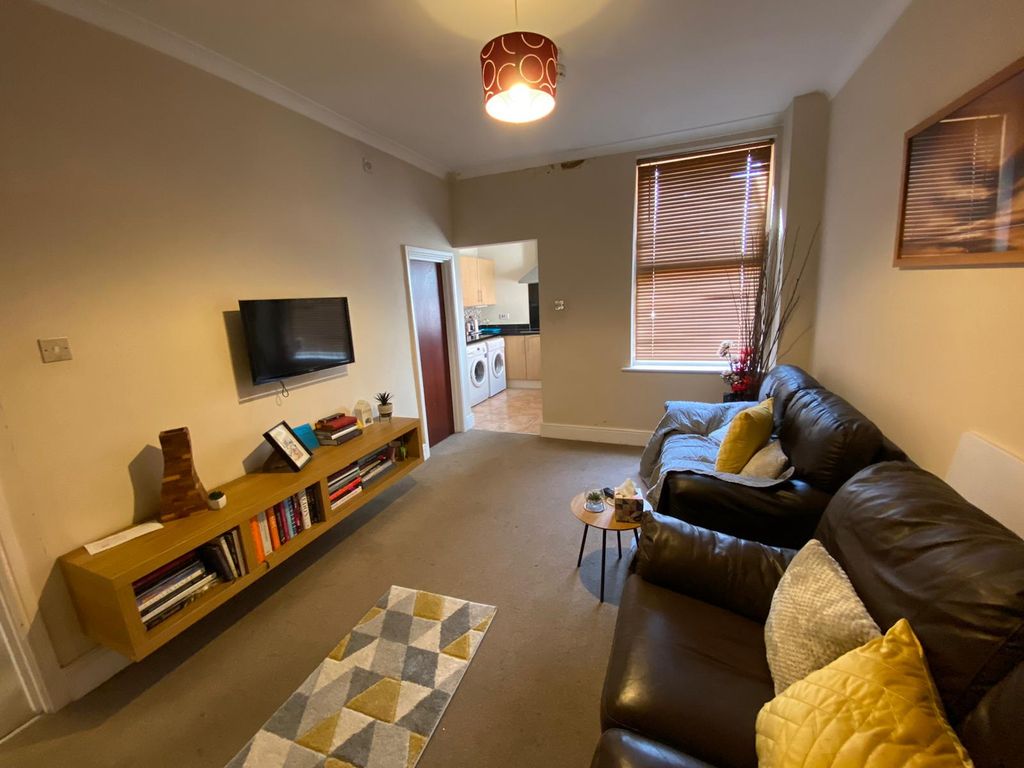 Property photo 3 of 6