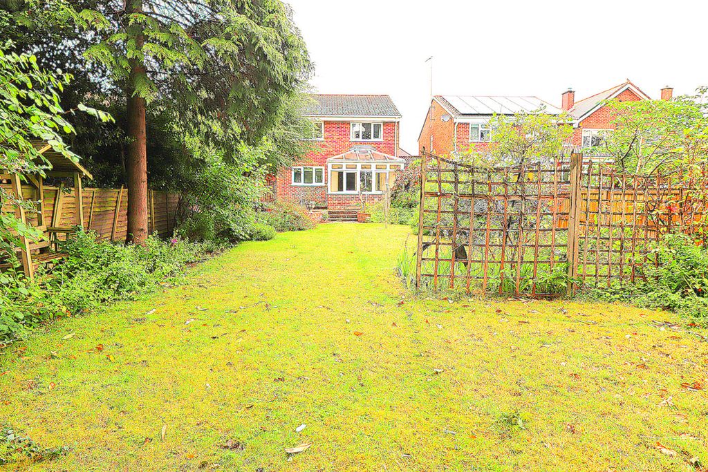 Property photo 3 of 16