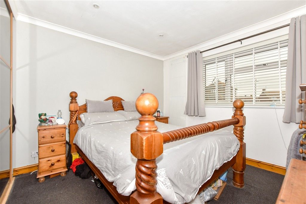Property photo 3 of 11 Bedroom 1