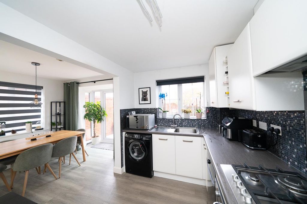 Property photo 2 of 30 Webbs-9.Jpg