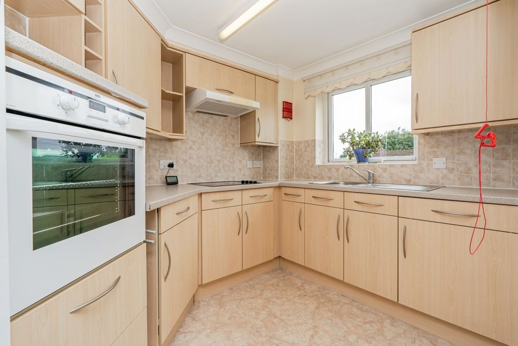 Property photo 2 of 29 Photo