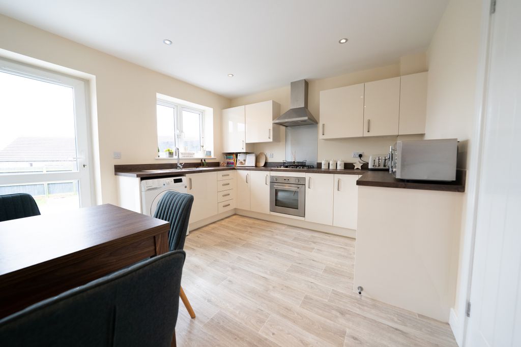 Property photo 2 of 17 Dsc01635