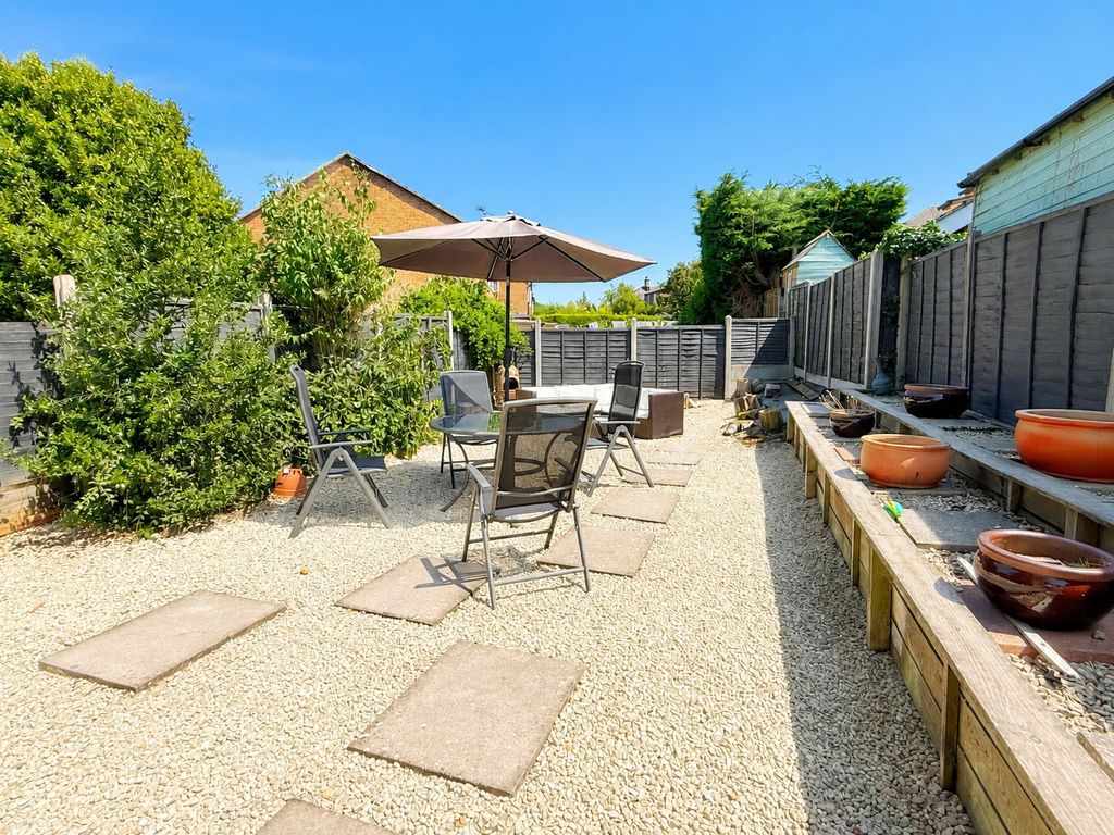 Property photo 2 of 13 Img_9838