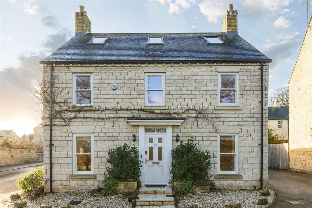 Property photo 1 of 27 00001.Jpg