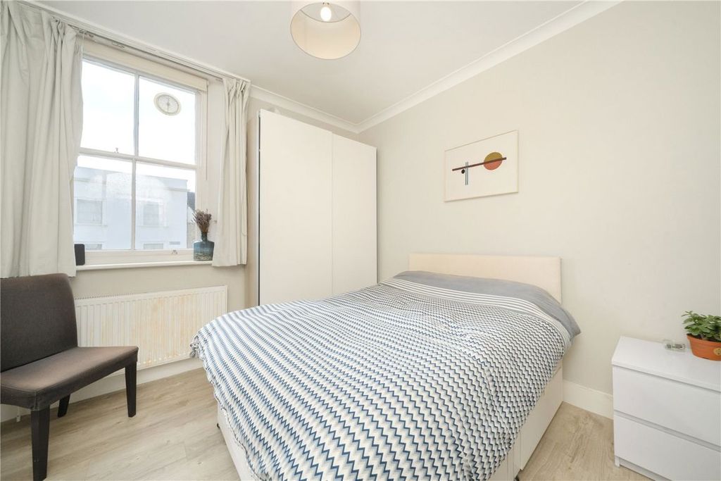 Property photo 3 of 3