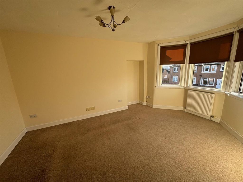 Property photo 2 of 9 2E.Jpg