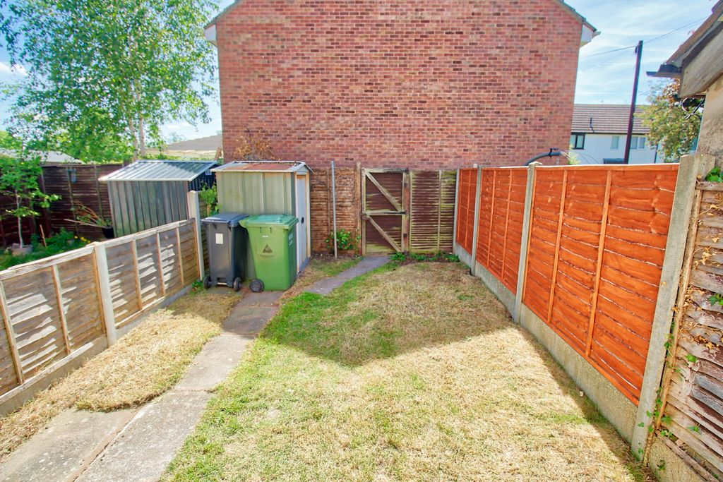 Property photo 3 of 12 Img_3716