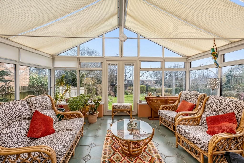 Property photo 3 of 18