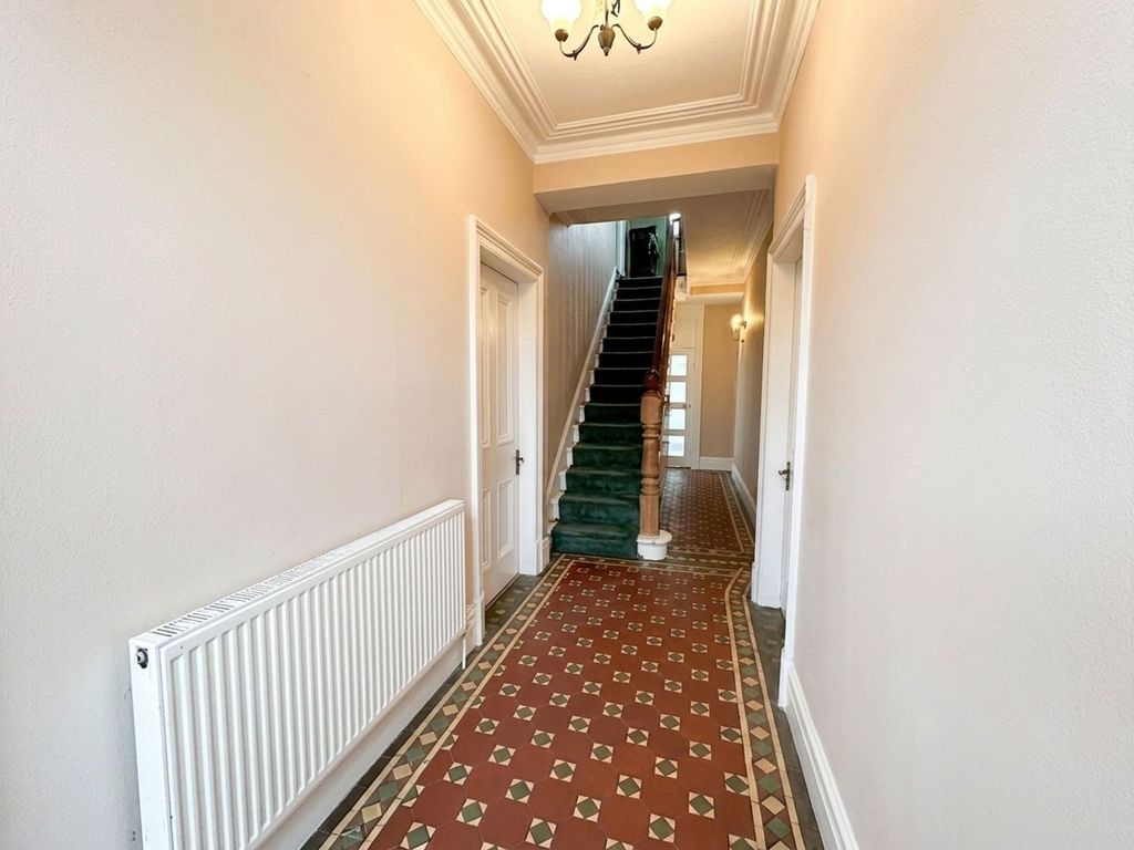 Property photo 3 of 23