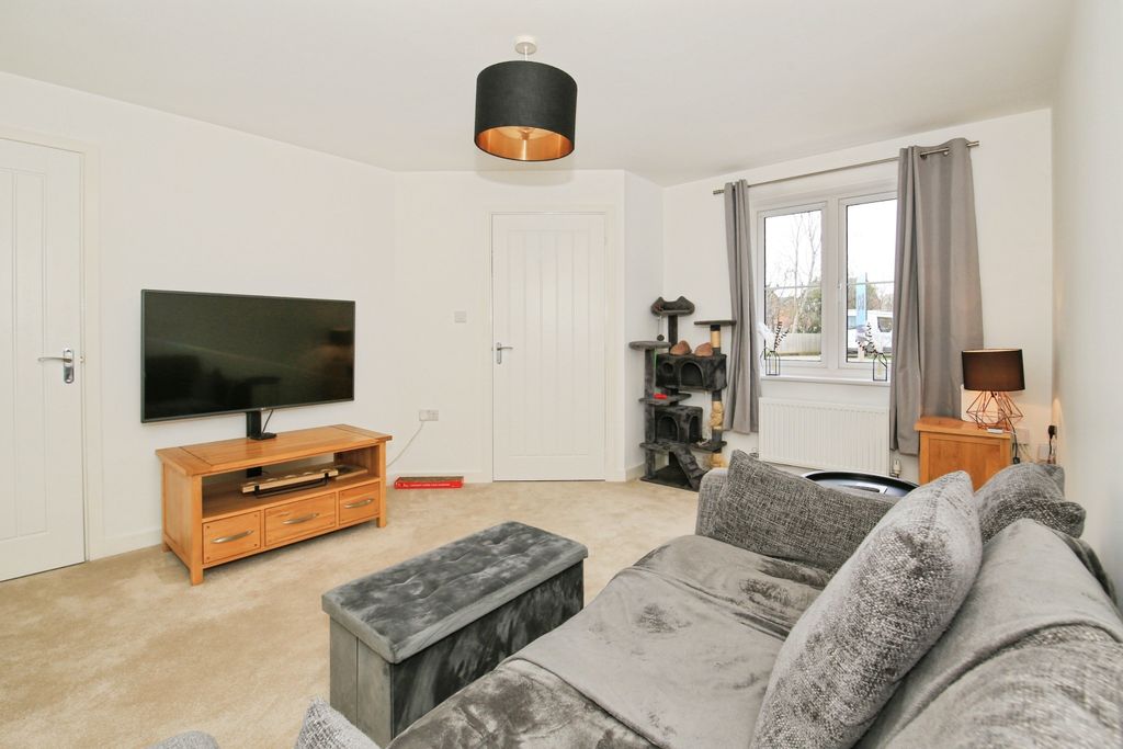 Property photo 2 of 15 Img_6754