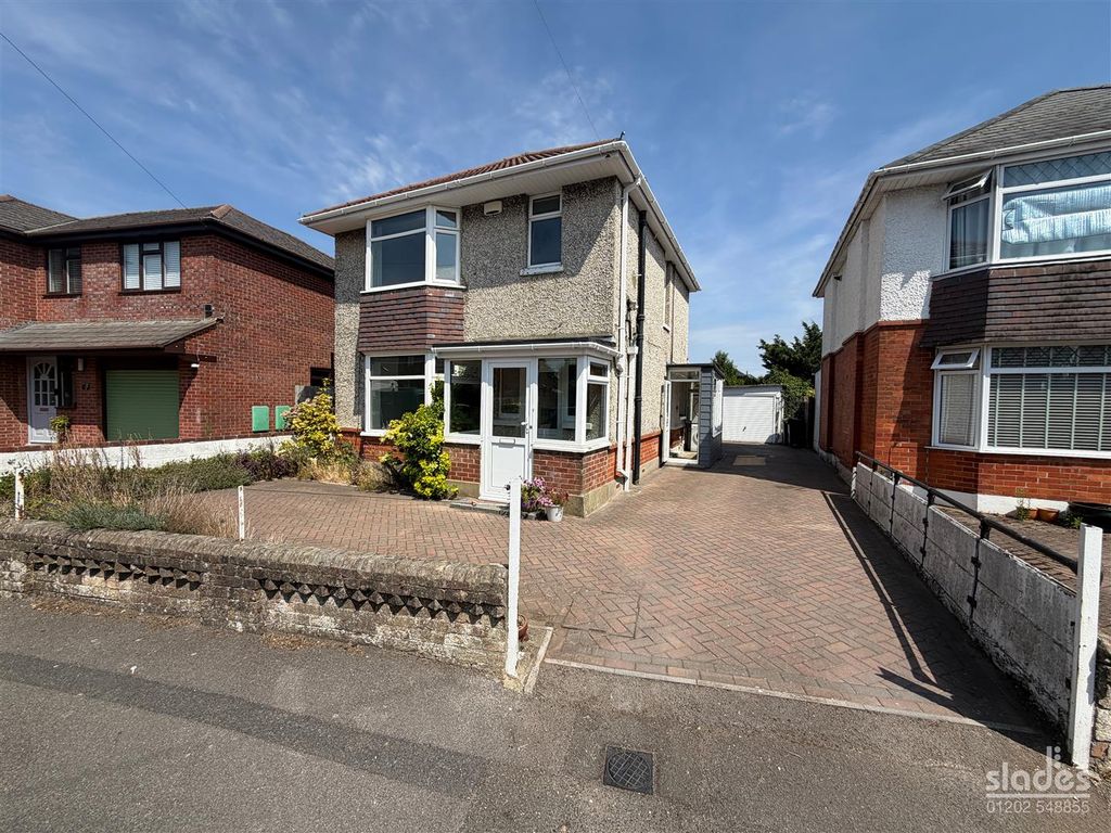 Property photo 1 of 14