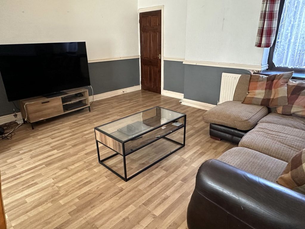 Property photo 3 of 8 Not Specified