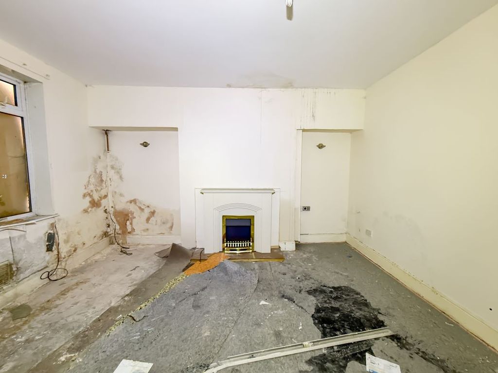 Property photo 3 of 10 Image 3