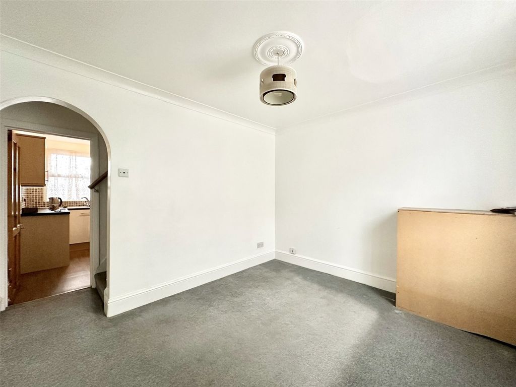 Property photo 3 of 10 Living Room