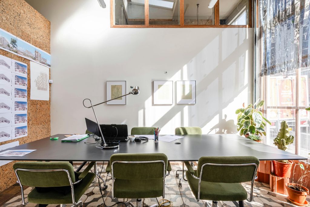 Property photo 3 of 16 Hackney Rd 493495 New  Low Res 3.Jpg