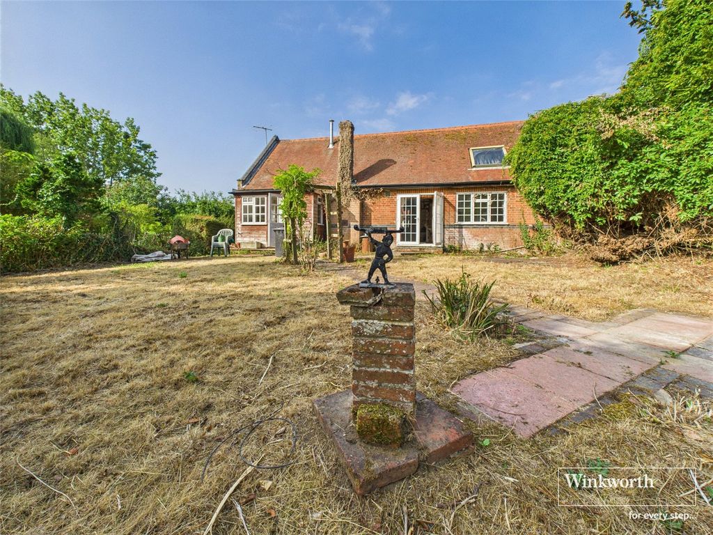 Property photo 2 of 25 Picture No. 03