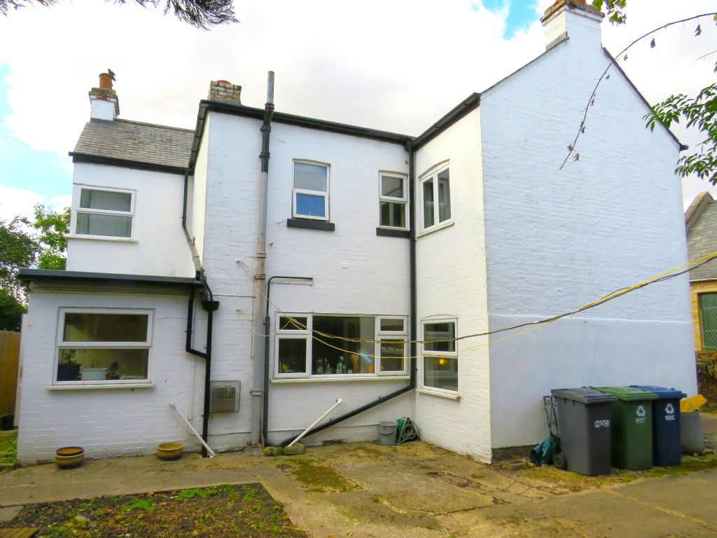 Property photo 2 of 14