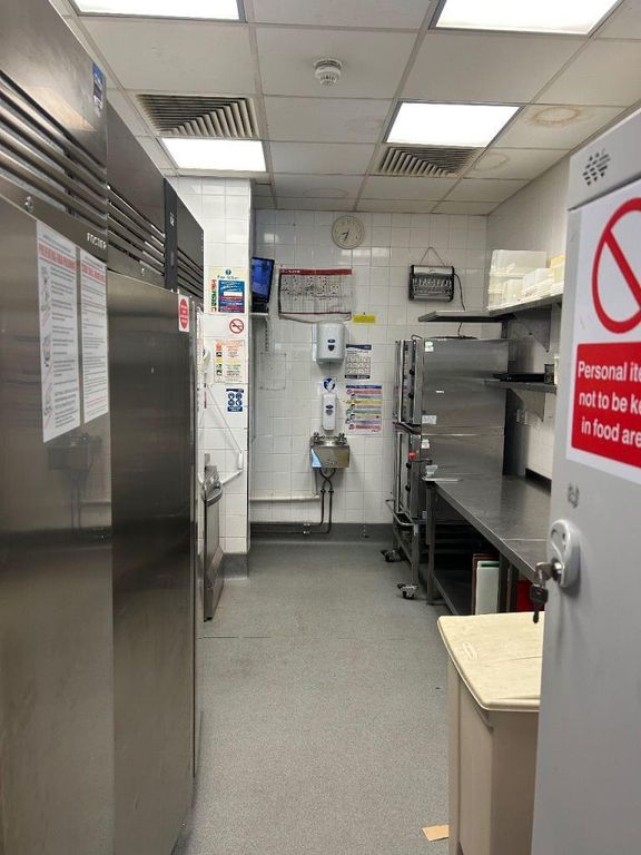 Property photo 2 of 14 Photo 2