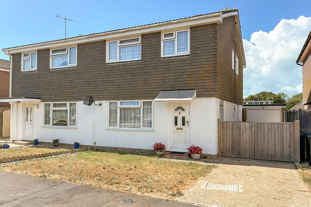 Property photo 1 of 15 Picture No. 16