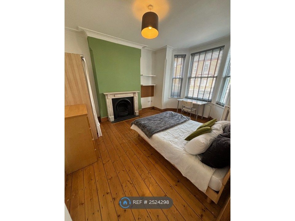 Property photo 1 of 11 Ground Floor Bedroom 1