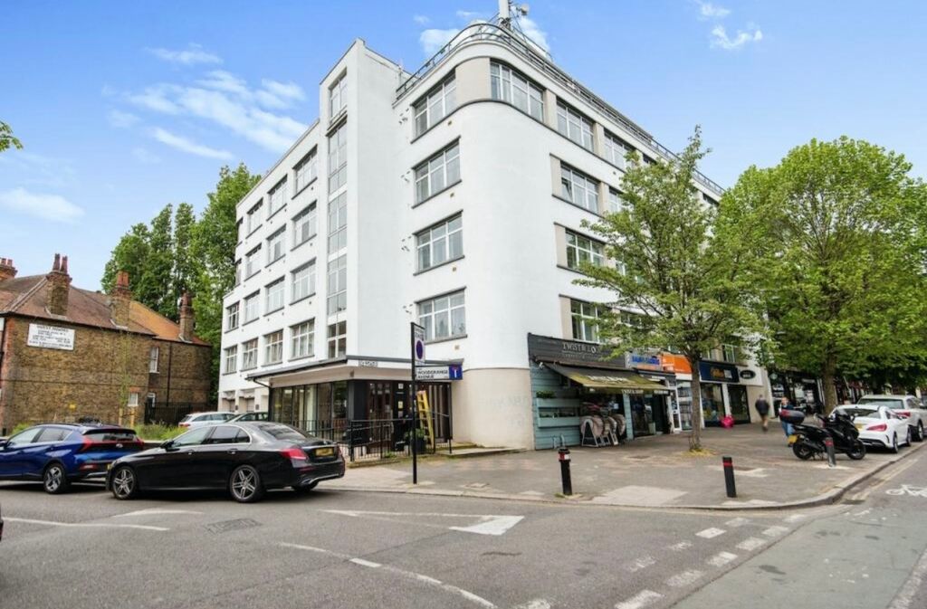 Property photo 1 of 13