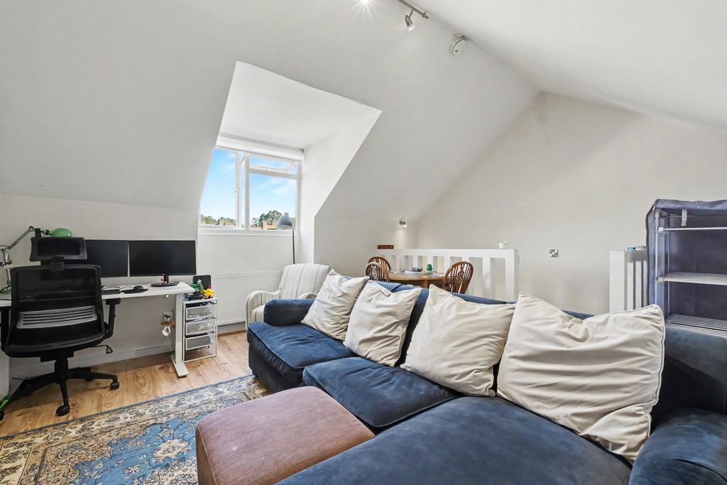 Property photo 2 of 10 Picture No. 03